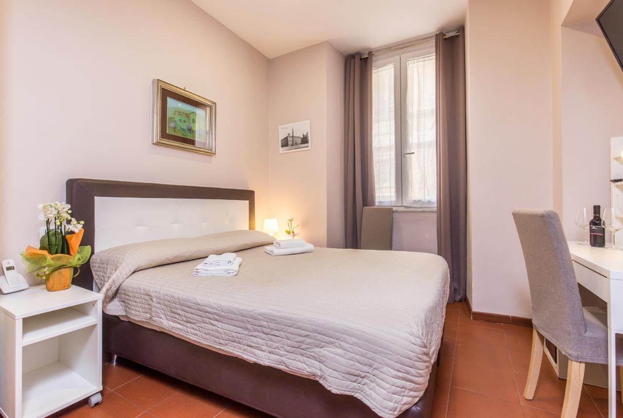 Azzurra Rooms Рим Экстерьер фото