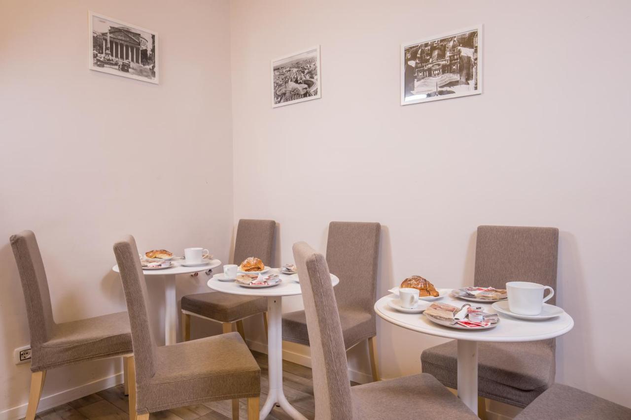 Azzurra Rooms Рим Экстерьер фото