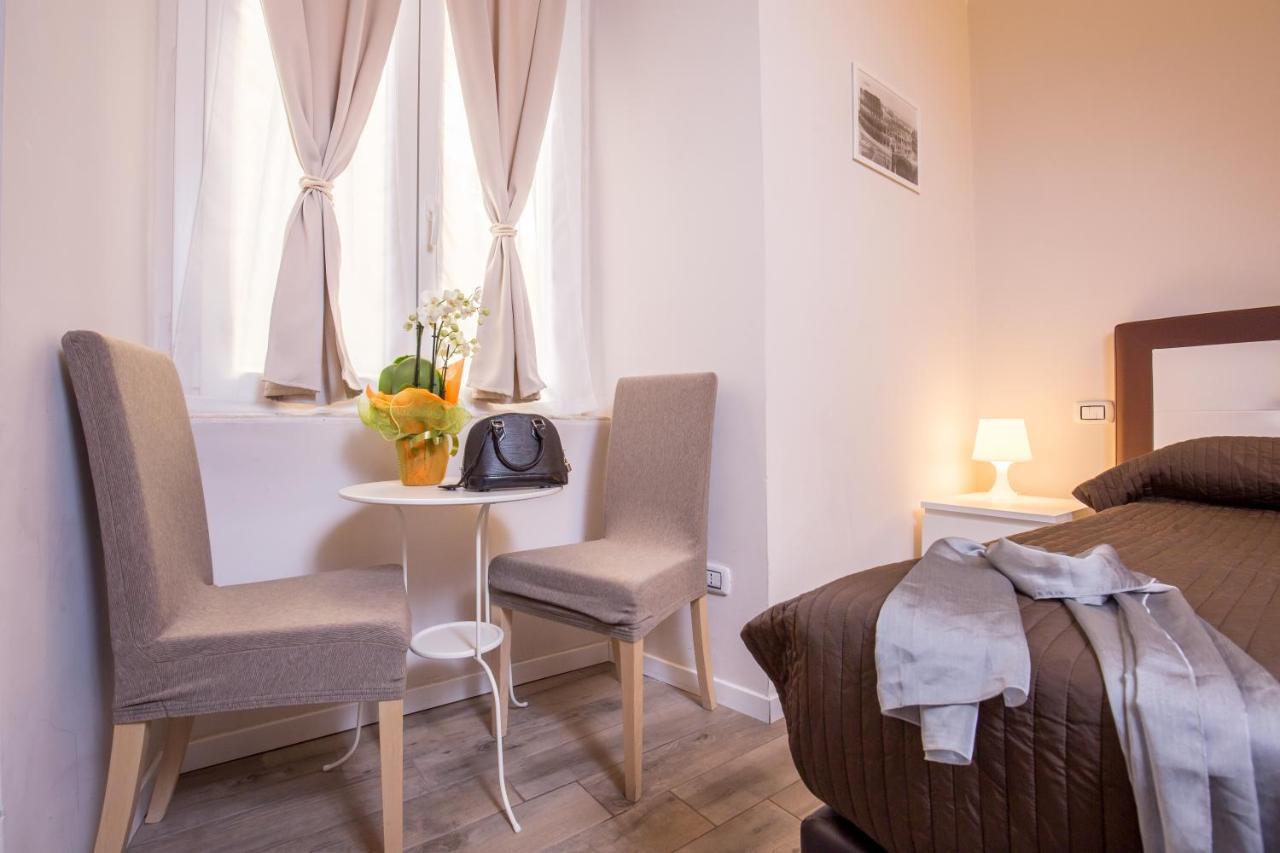 Azzurra Rooms Рим Экстерьер фото
