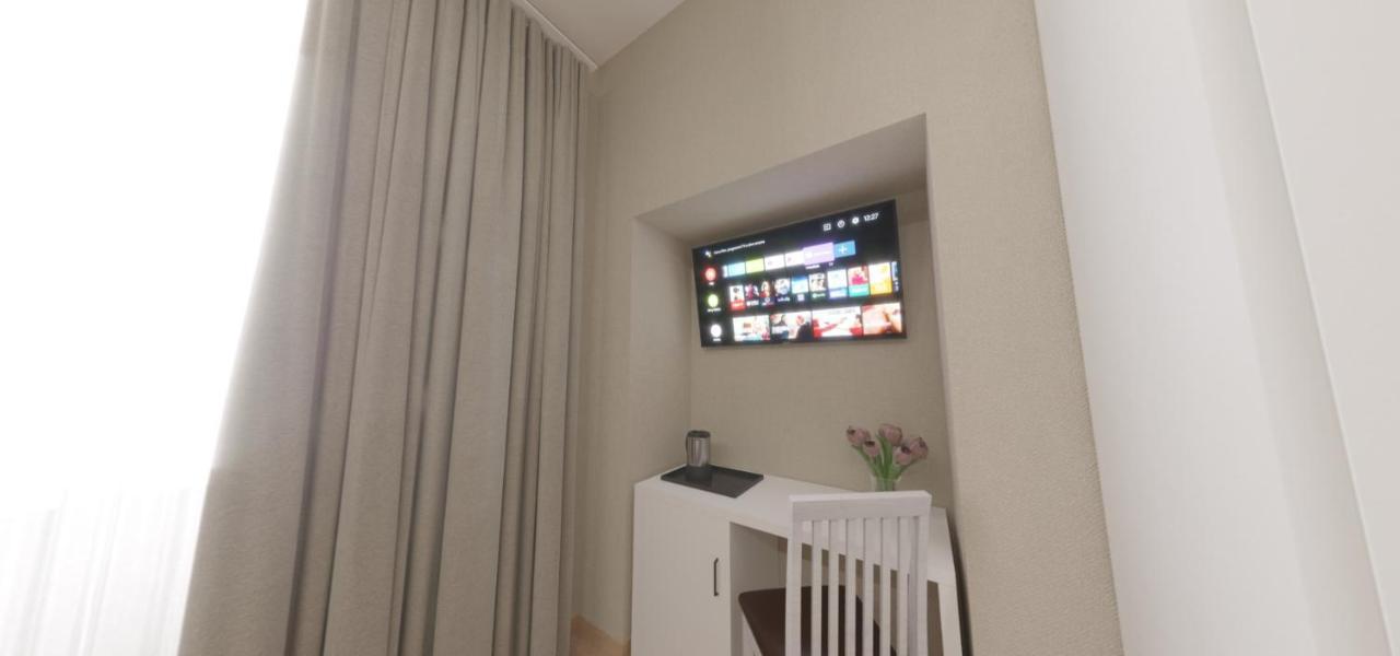 Azzurra Rooms Рим Экстерьер фото